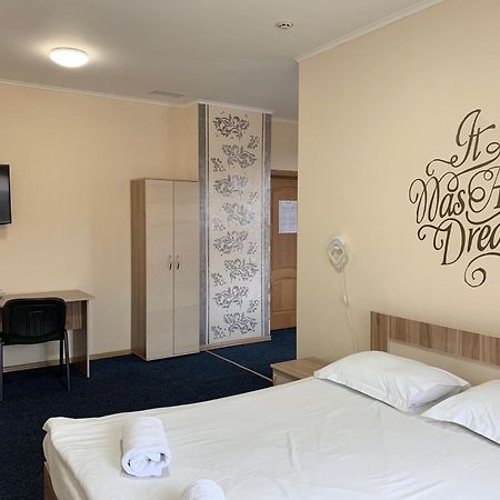 Budget Hotel Ekotel Lemberg Exterior foto
