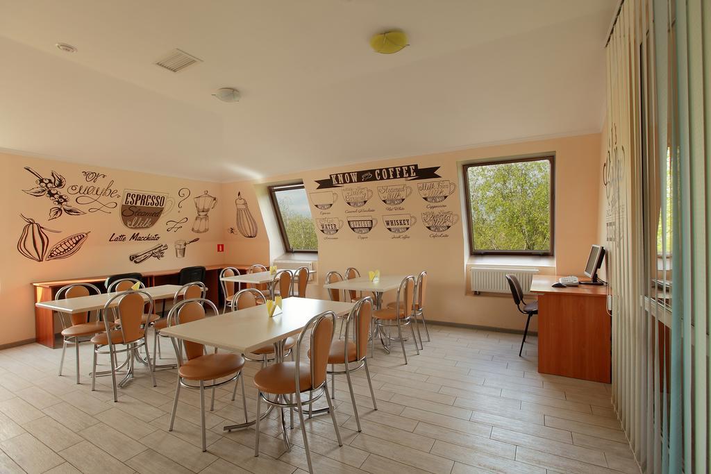 Budget Hotel Ekotel Lemberg Exterior foto