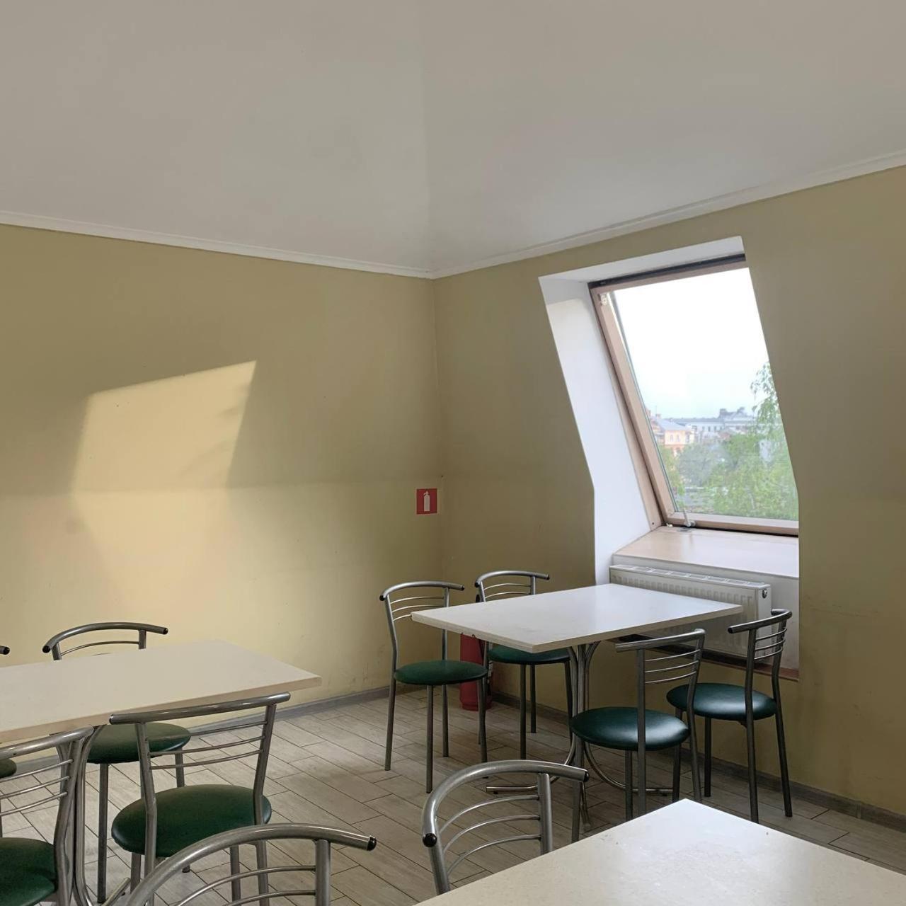 Budget Hotel Ekotel Lemberg Exterior foto