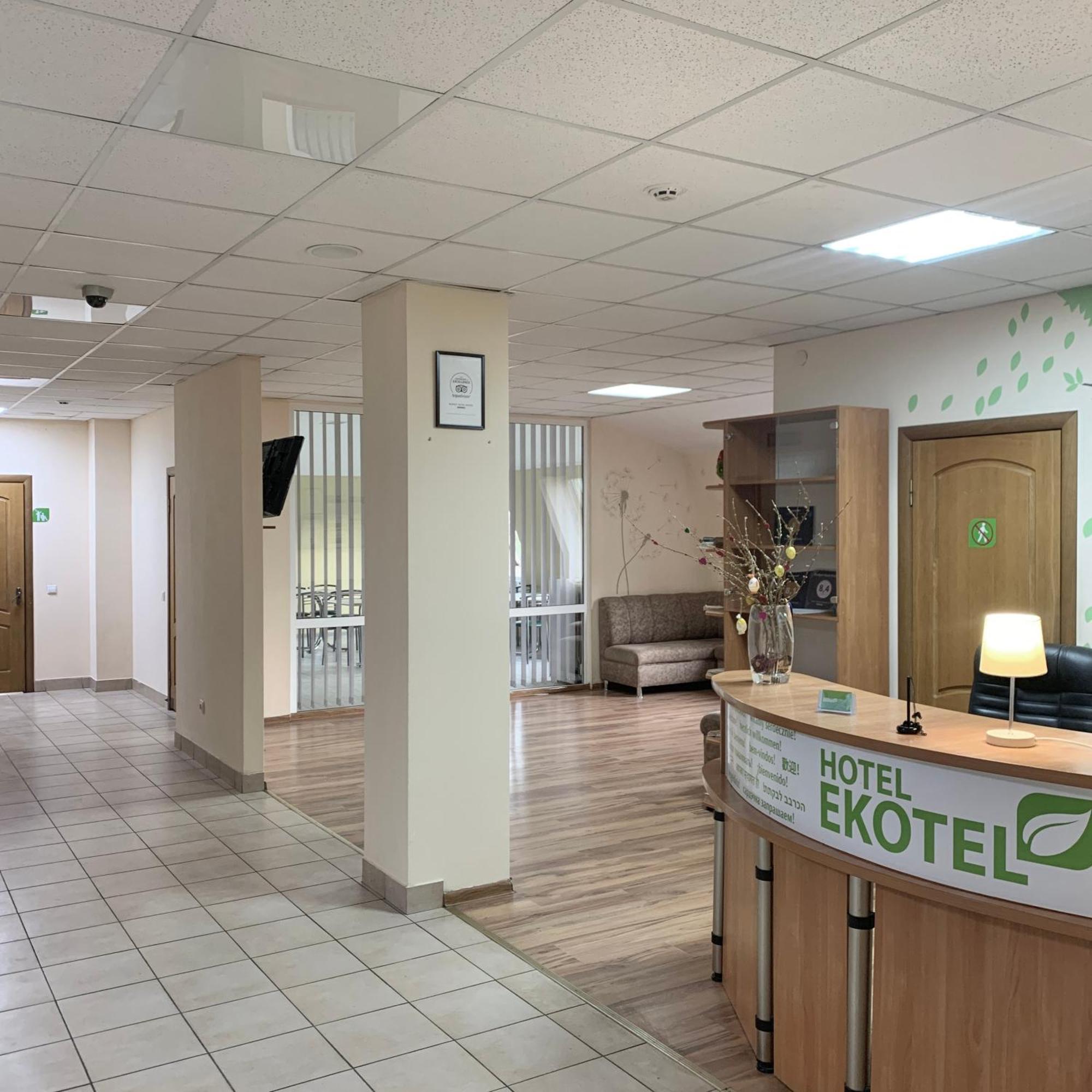 Budget Hotel Ekotel Lemberg Exterior foto