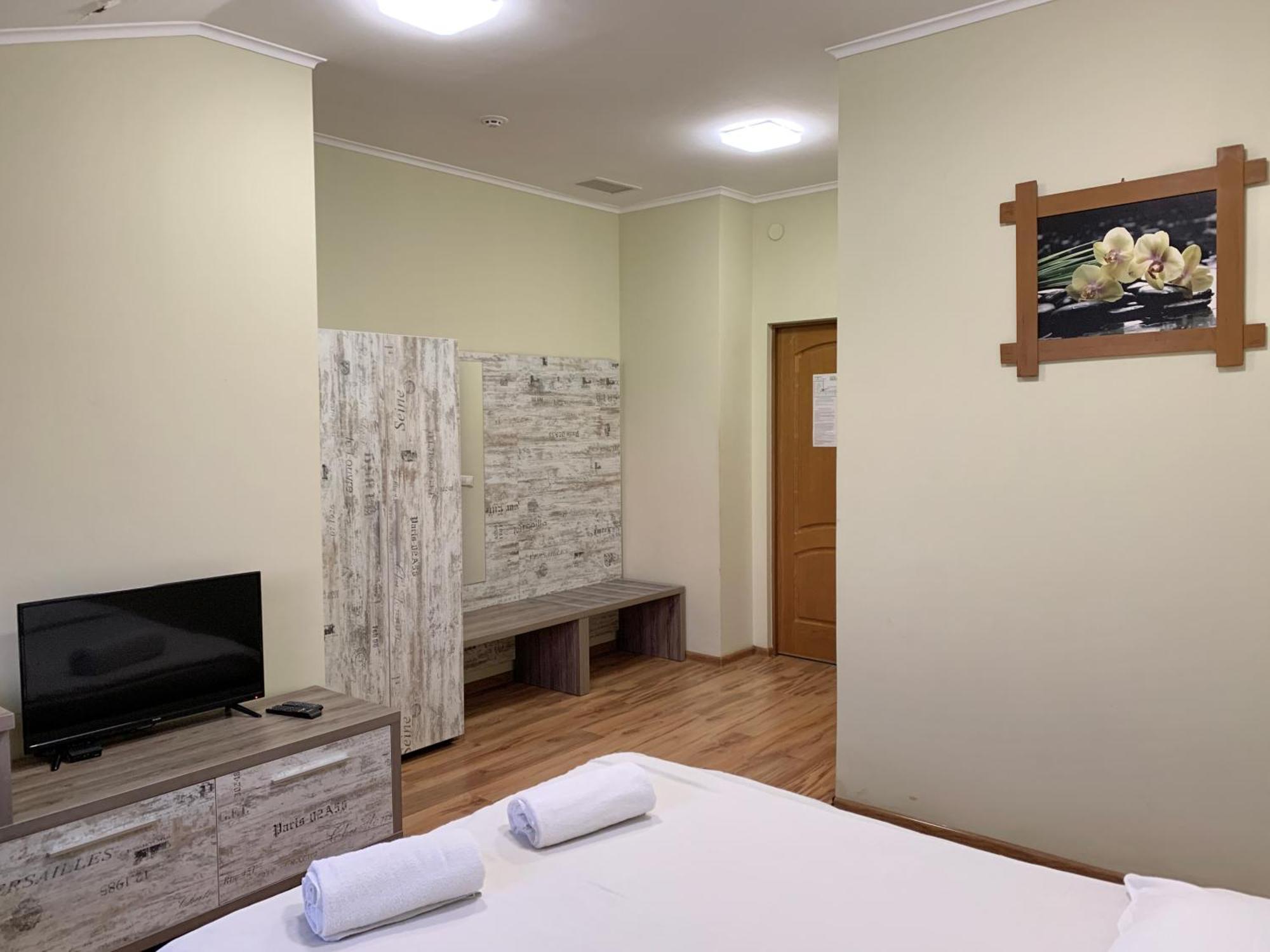 Budget Hotel Ekotel Lemberg Exterior foto