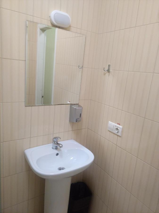Budget Hotel Ekotel Lemberg Exterior foto